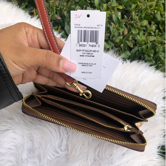 New 🎀 Coach Peanuts Val Duffle In Signature Canvas Bag With Patches & Wallet - Picture 13 of 13